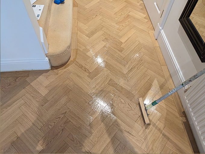 Apply Osmo Maintenance Oil thinly and evenly #CraftedForLife