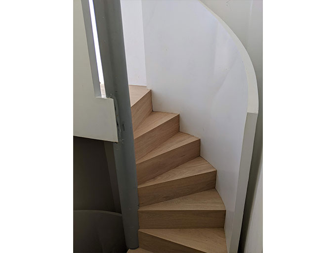 The bespoke wooden handrail and curved side panel complete the sculptural design #CraftedForLife
